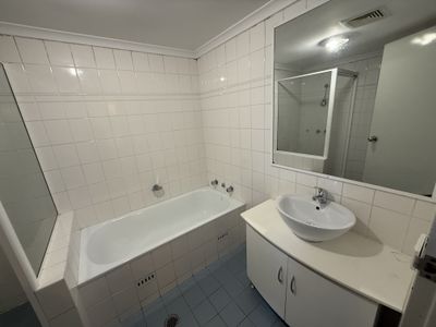 10 / 5 Mead Drive, Chipping Norton