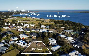 4 Murray Graham Place, Metung