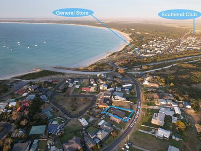 18 Cape Buffon Drive, Southend