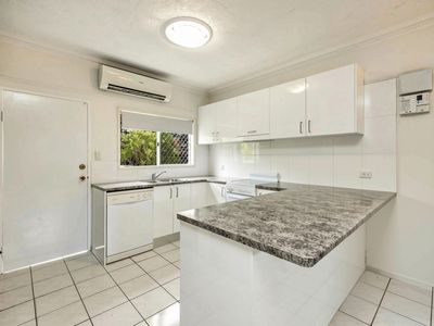 2 / 115 Buchan Street, Bungalow