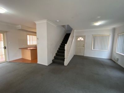 6 / 112 Hoxton Park Road, Liverpool