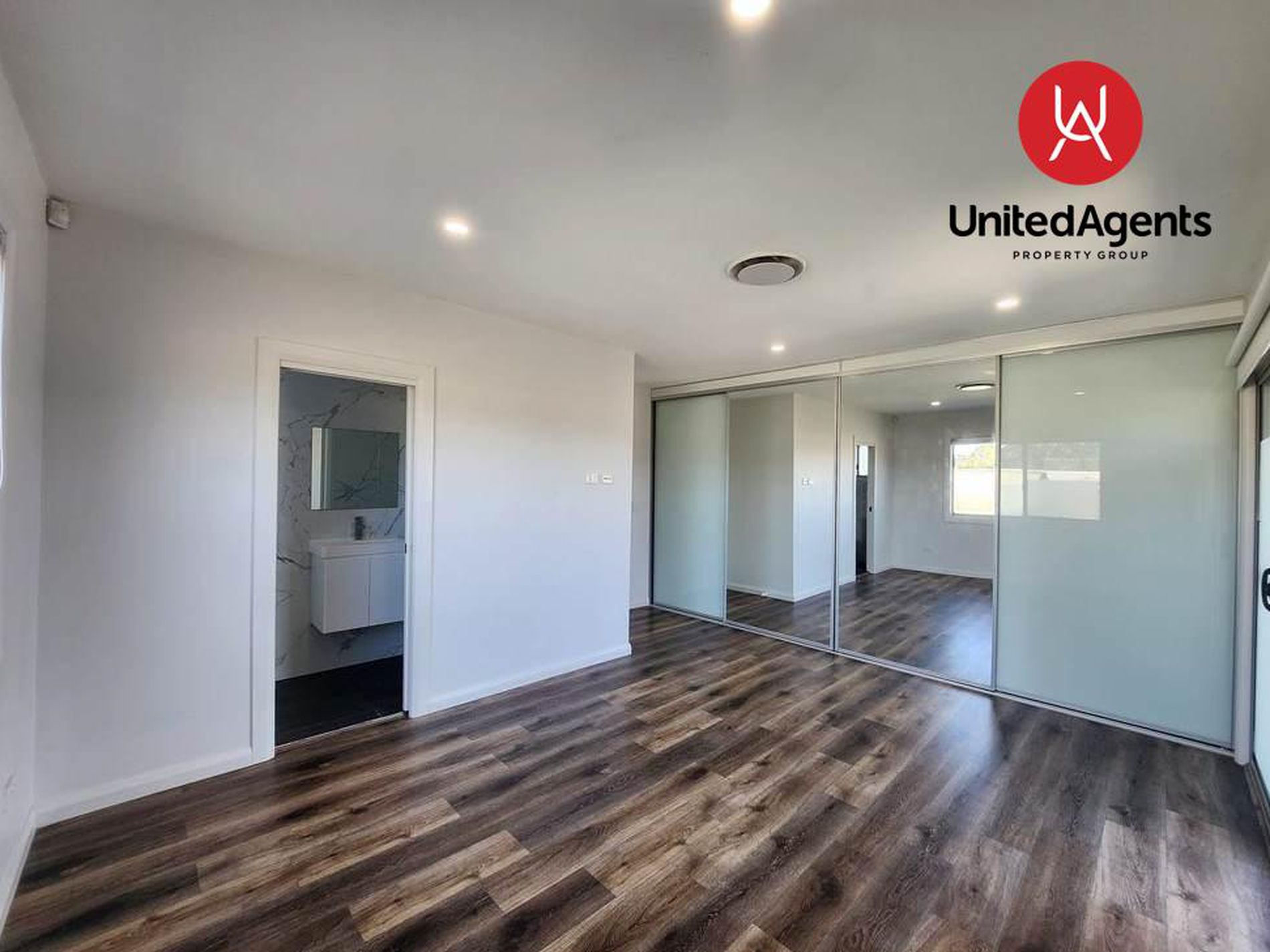 34 Earl Street, Canley Heights