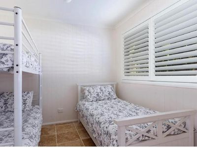 33 Mirreen Street, Hawks Nest
