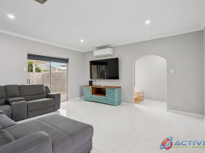 49 Arlunya Avenue, Belmont