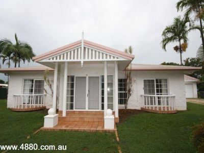 17 Owens Street, Mareeba