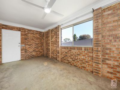 16 White Swan Avenue, Blue Haven