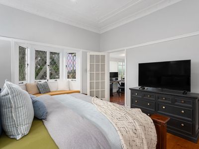 5 Advance Street, Newtown