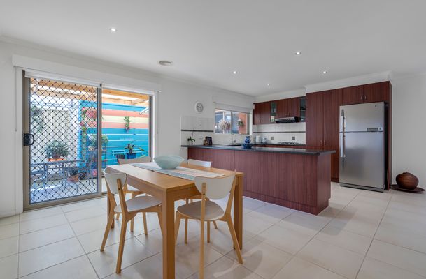 17 Garonne Circuit, Roxburgh Park