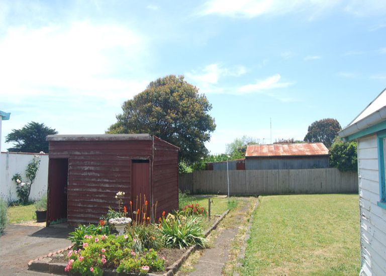 8 Portland Crt, Portland