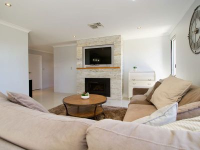 17 Norwood Avenue , Baldivis