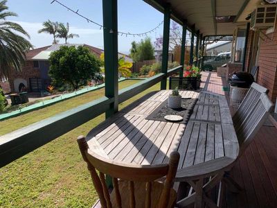 14 Jarrah Crescent, Ocean Shores
