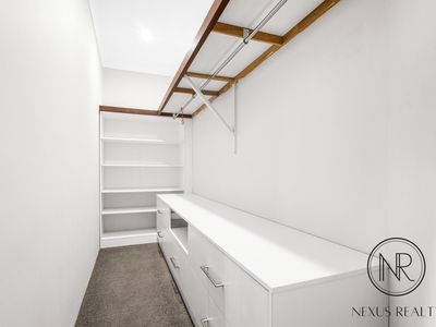 6 Bourne Court, Huntingdale