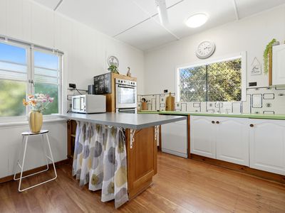 15 Chaplain Avenue, Manunda