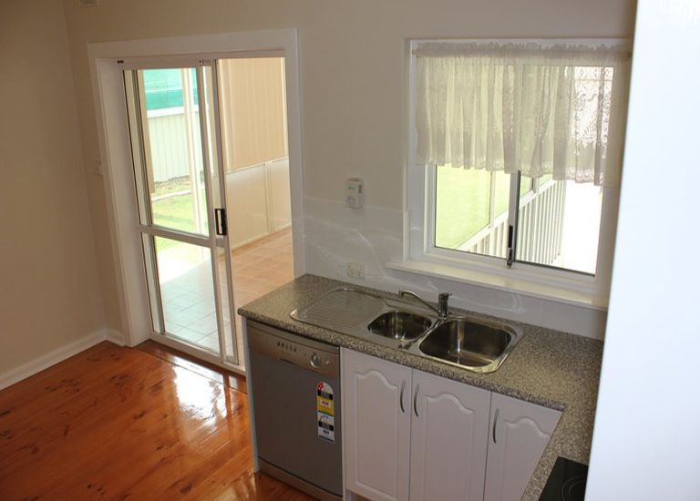 33 Keynes Avenue, Warradale