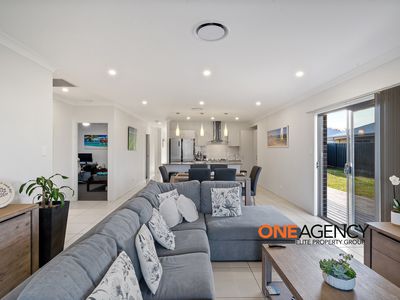 19 Hastings Parade, Sussex Inlet
