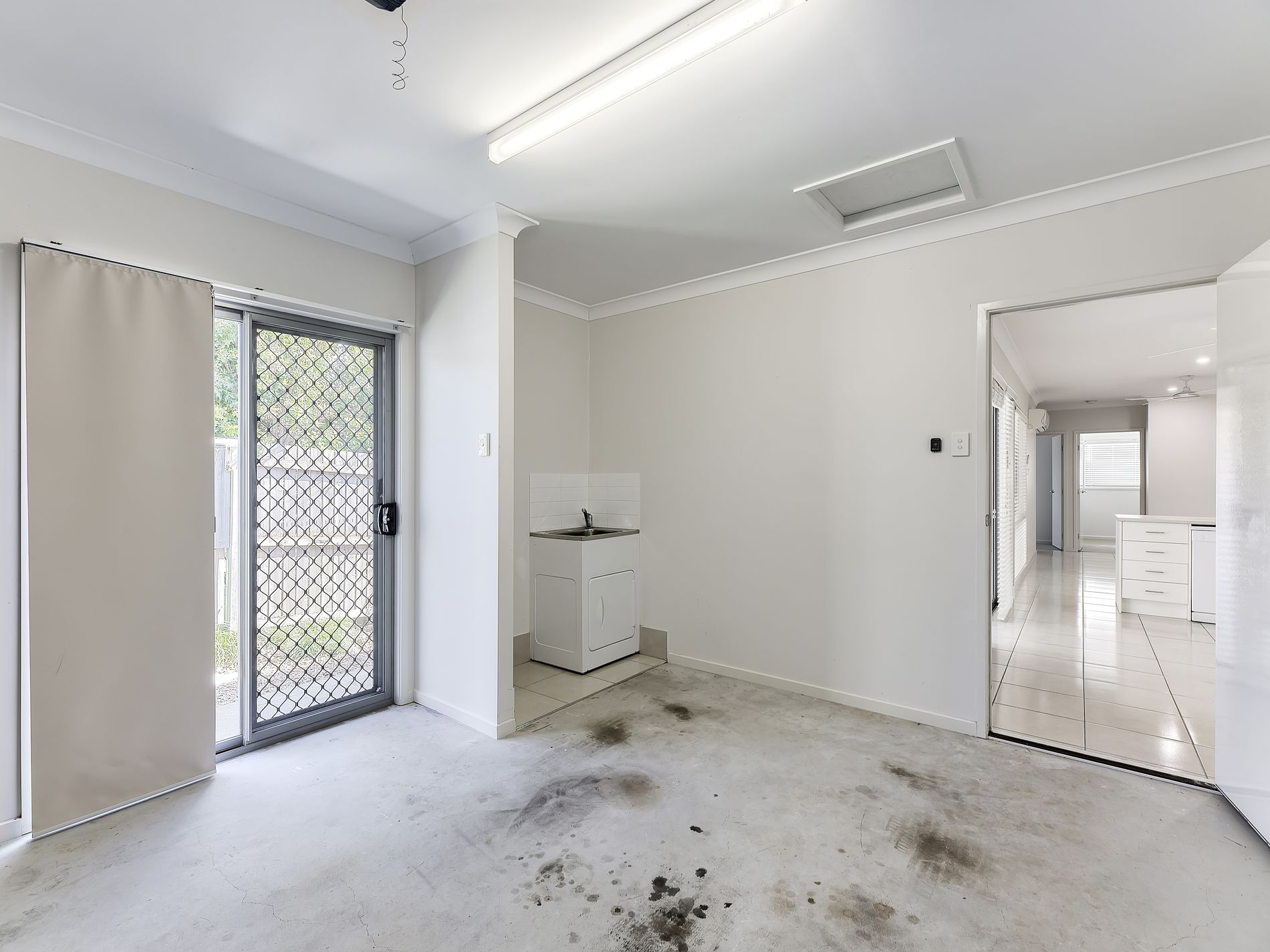 6B Homeland Crescent, Warner