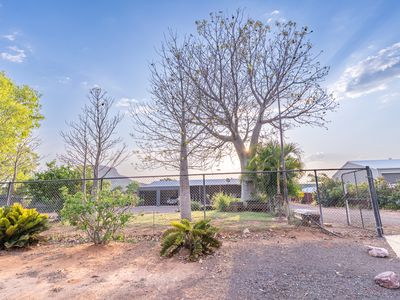10 Salacca Loop, Kununurra