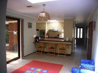 547 Spurrway Drive, Albury