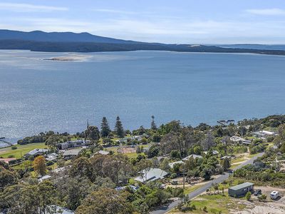 60 Karbeethong Avenue, Mallacoota