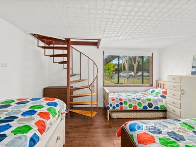 8 Lake View Drive, Burrill Lake