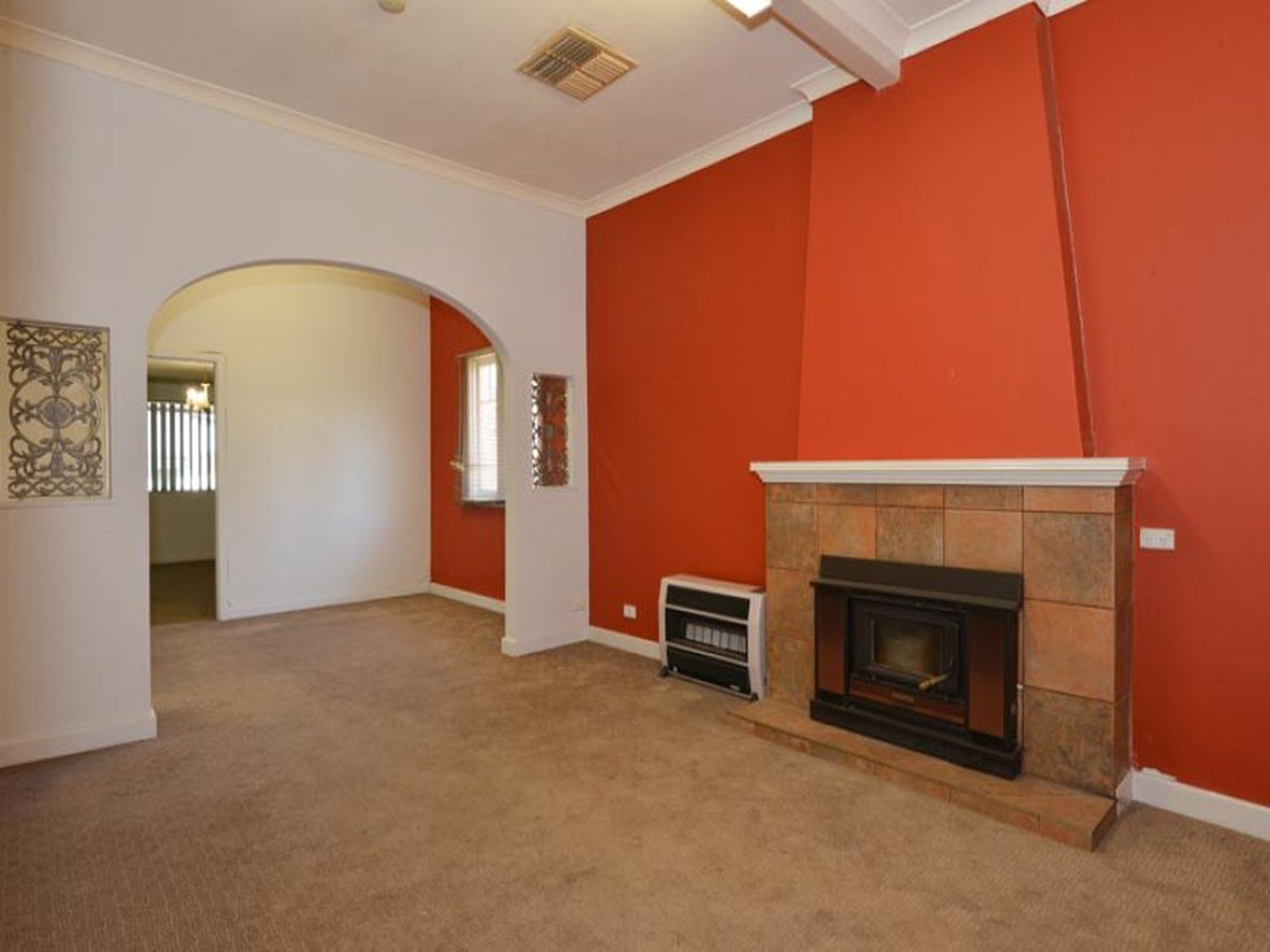 62 Federal Road, Boulder