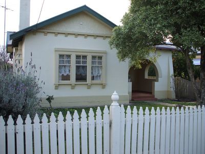 54 Bay Road, Mount Gambier