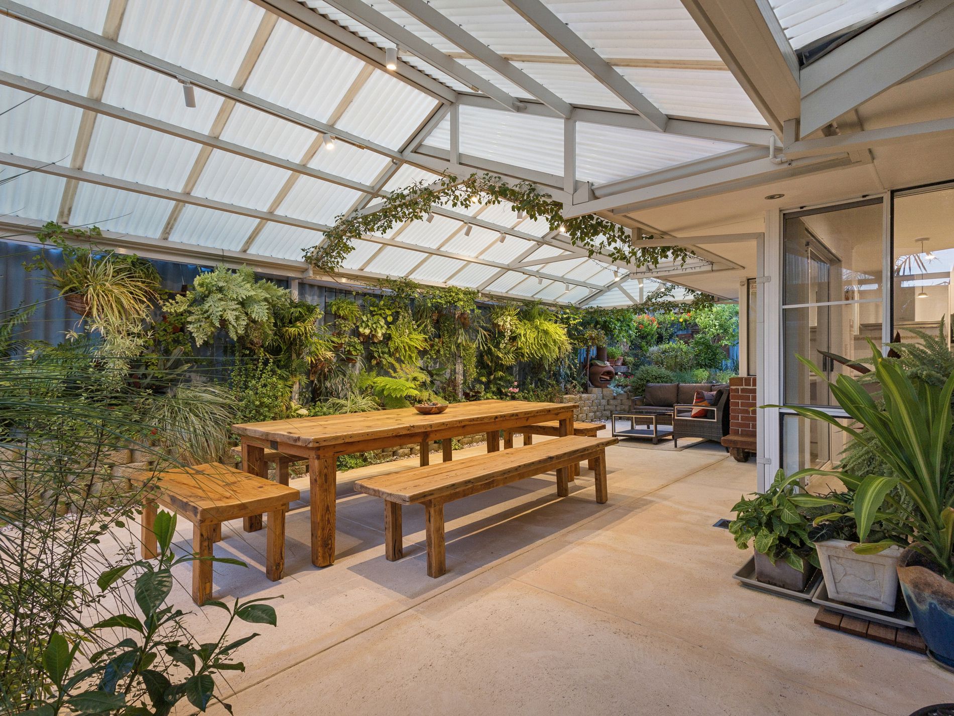 3 / 243 Labouchere Road, Como