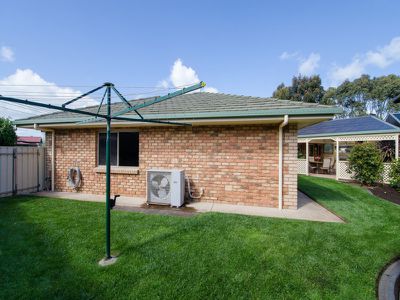 17 Glenmont Crescent, Mount Gambier