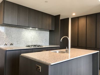 1112 / 170 Victoria Street, Carlton