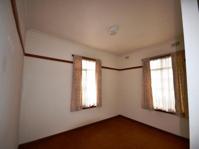 77 Lakeside Avenue , Mount Beauty