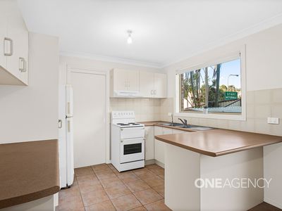 8 / 62 Stanleigh Crescent, West Wollongong