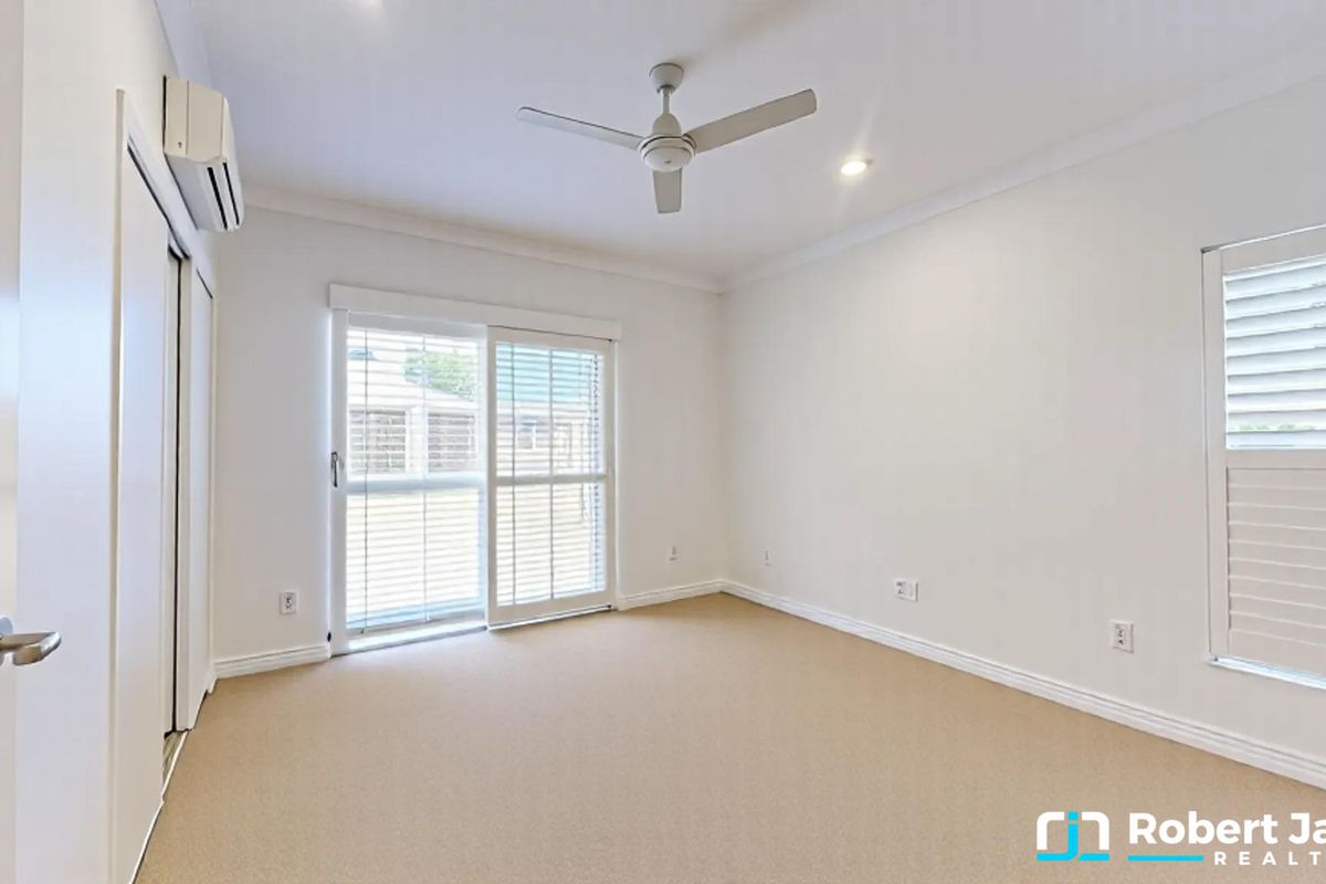 20 / 4 Riverstone Court, Tewantin