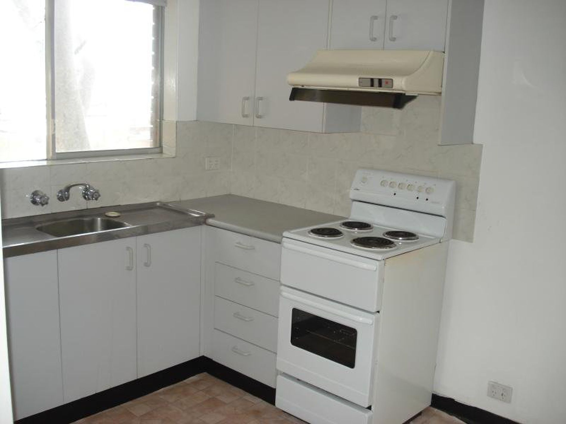 14 / 21 Hill STREET, Campsie