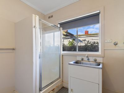 130 MacArthur Street, Sale