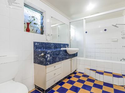 16-18 Edward Street, Cairns North