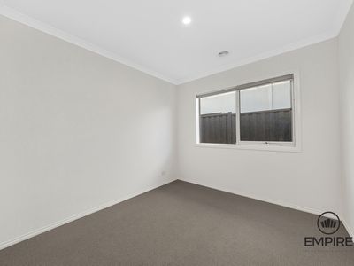 276 Bellavita Avenue, Clyde