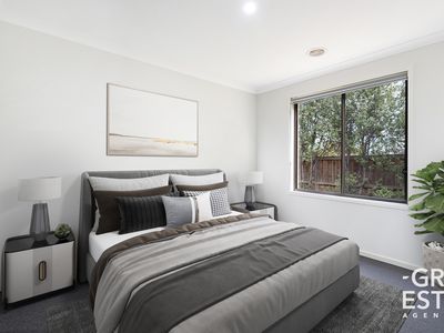 43 RANFURLIE BOULEVARD, Cranbourne West
