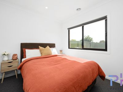6 Willowbank Court, Epsom