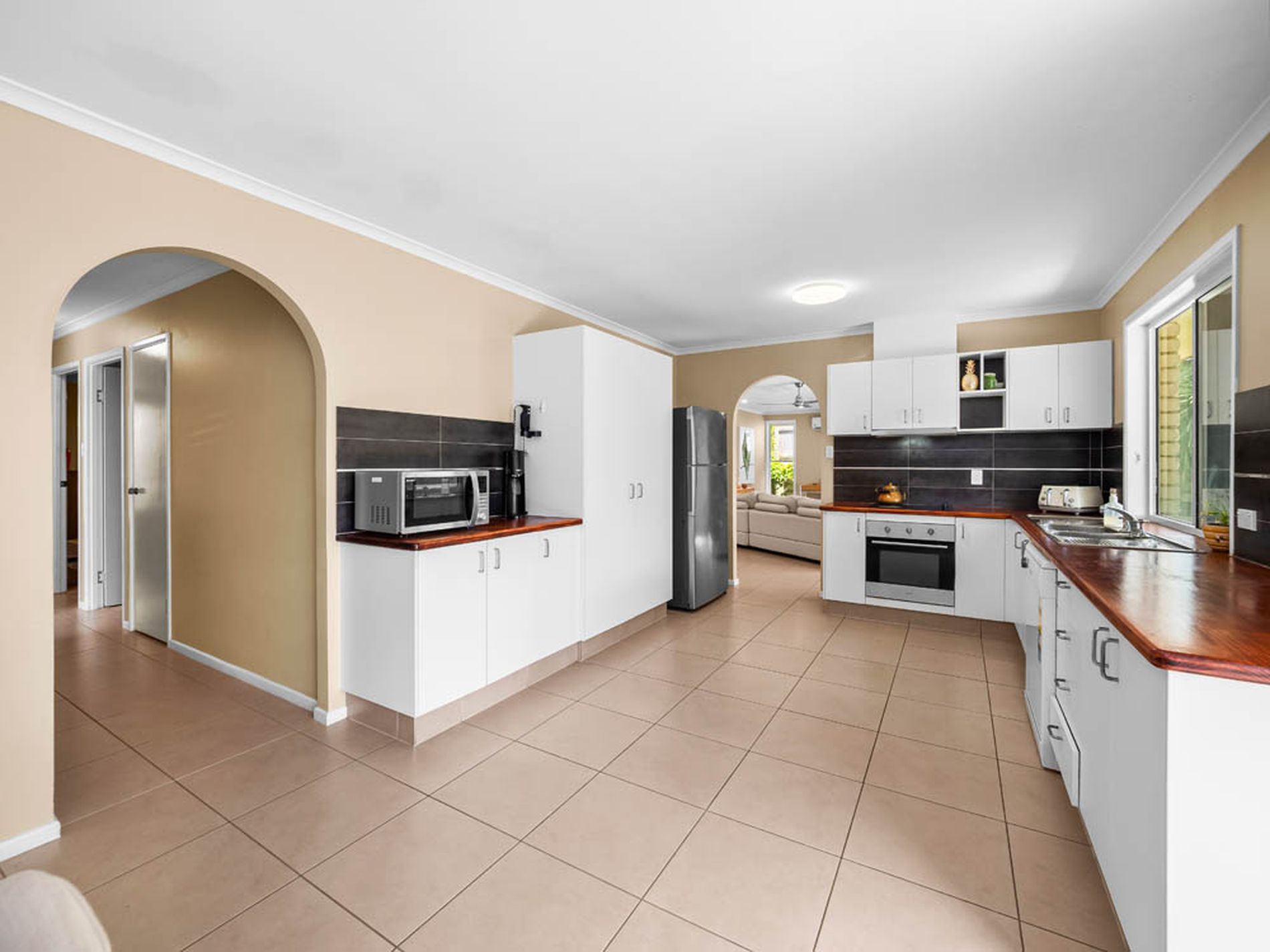9 Utah Street, Aroona