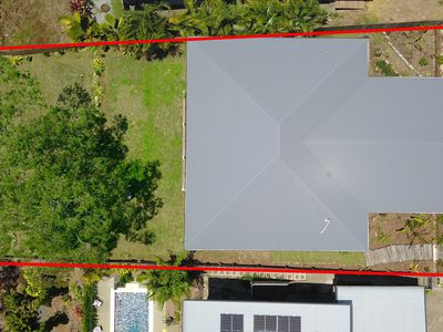 22 Whitehaven Cres, Cannonvale