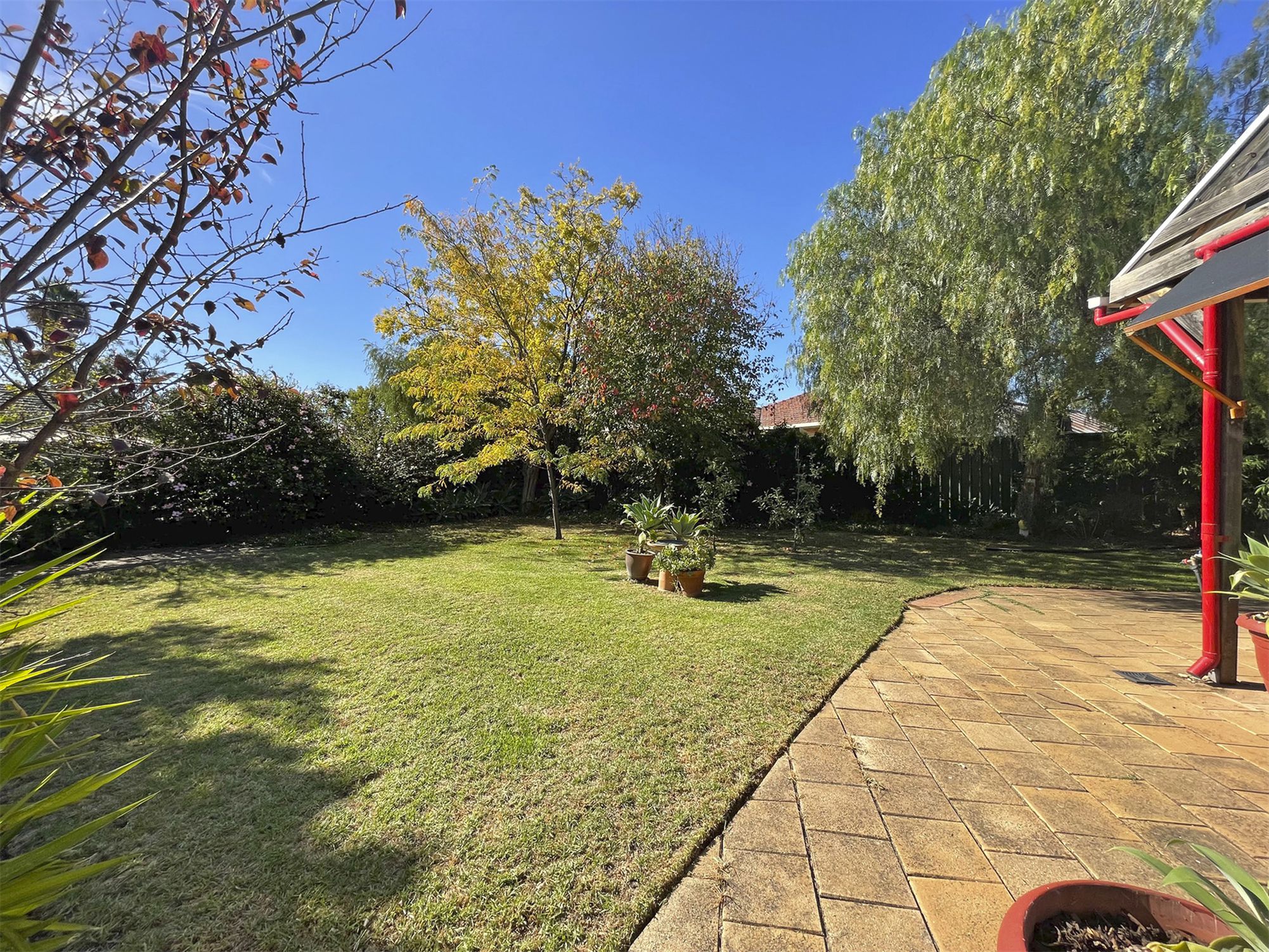 1 Wheaton Road, Plympton