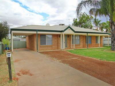 35 Bracklemann Drive, Boulder