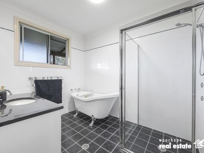 523 Mortons Creek Road, Mortons Creek