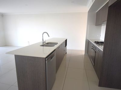 13 Santa Monica Boulevard, Hope Island