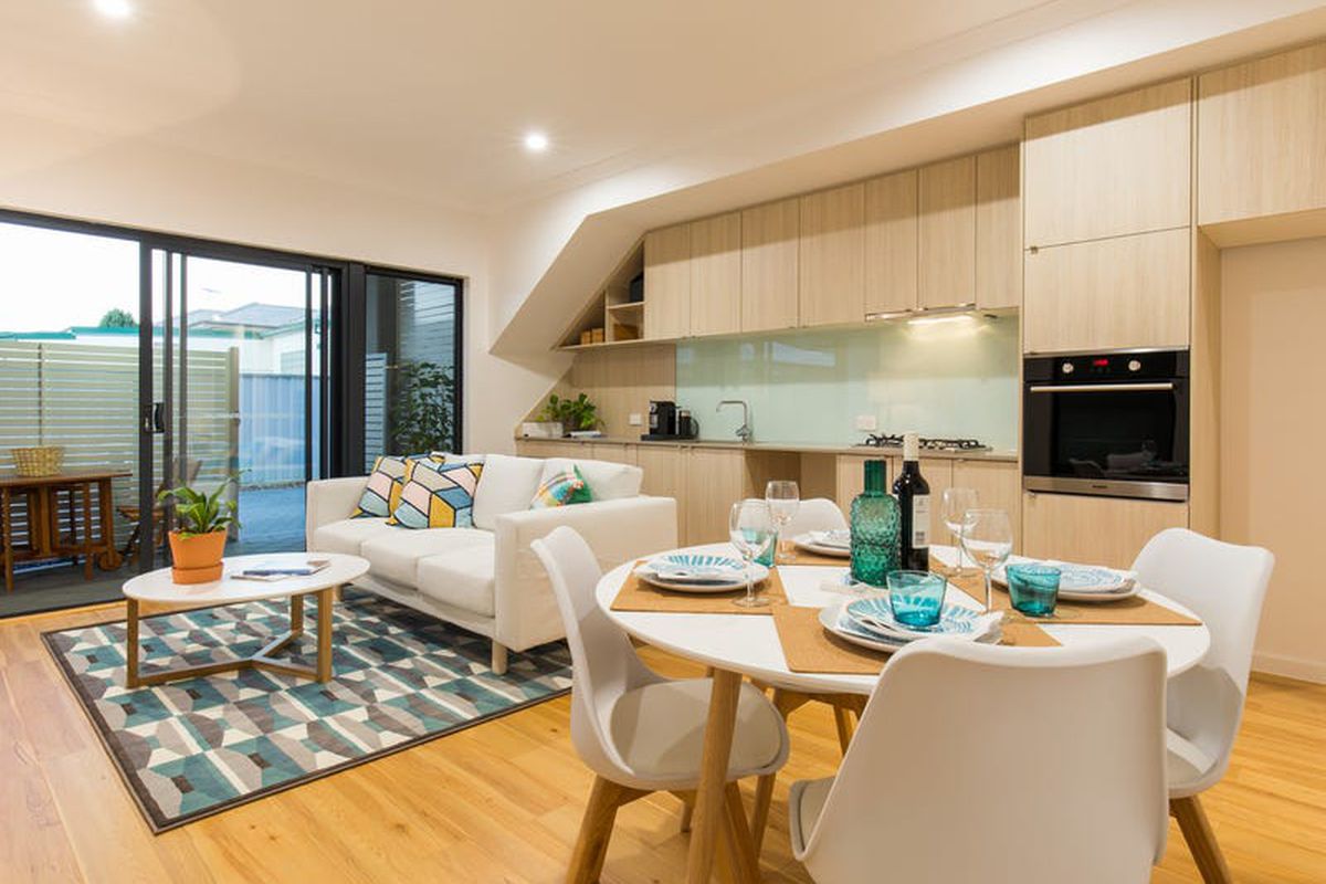 1 / 8 Salisbury Road, Rivervale