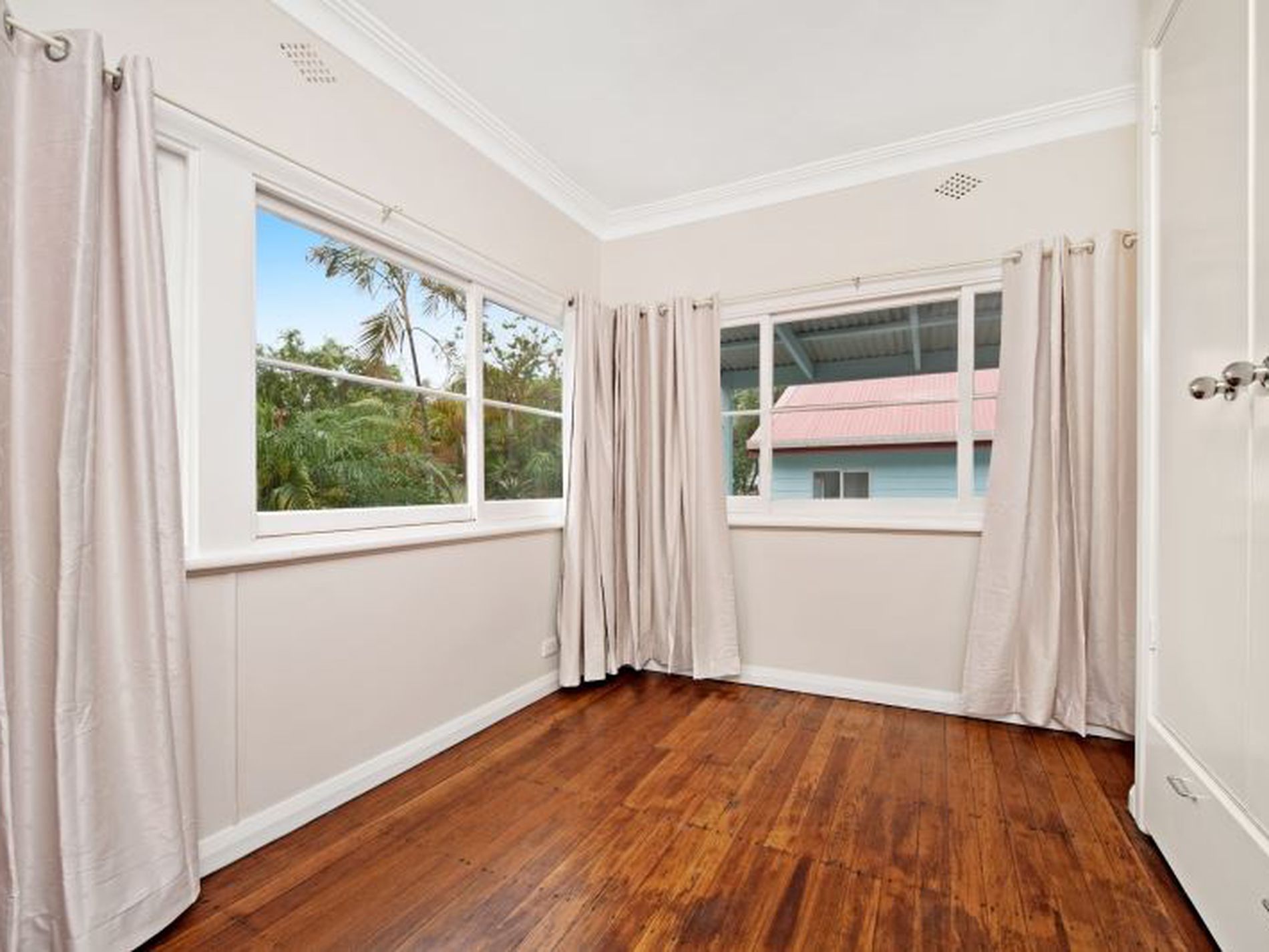 12 Milham Street, Lake Conjola