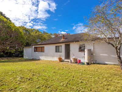 1 Short Street, Forster