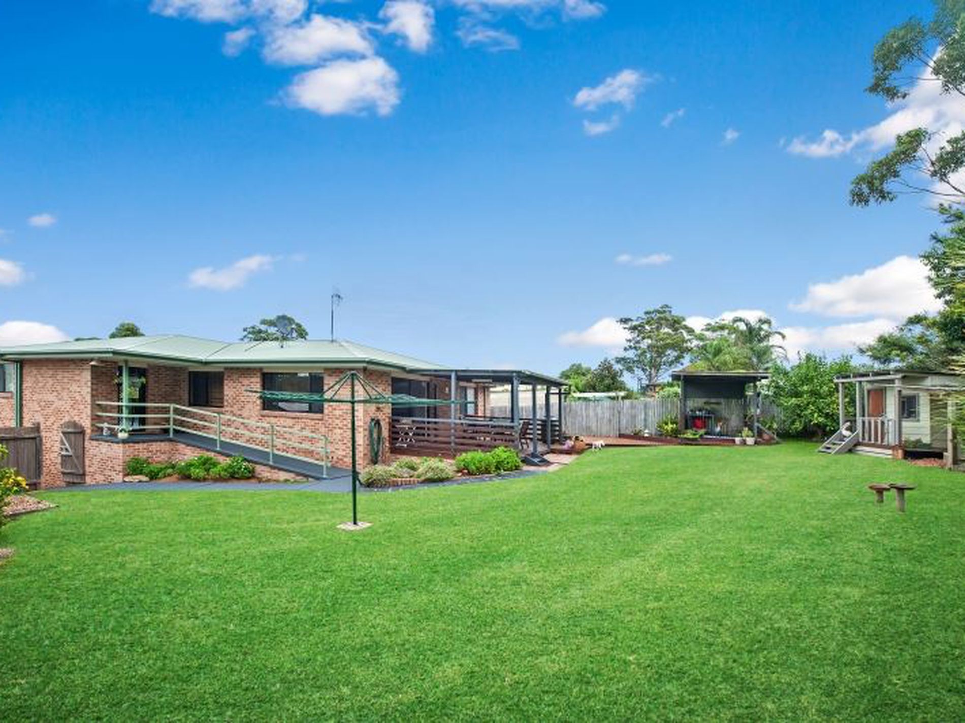7 Torquay Drive, Lake Tabourie