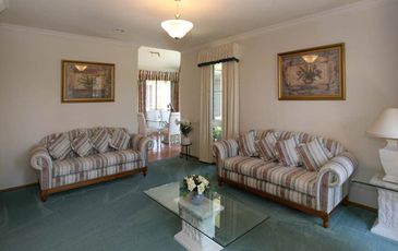 28 Sanctuary Way, Beaconsfield