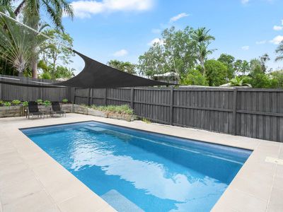 10 Prestwick Court, Tewantin